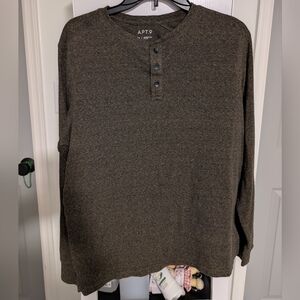 ✨2 For $8✨ Dark Green Long Sleeve Henley